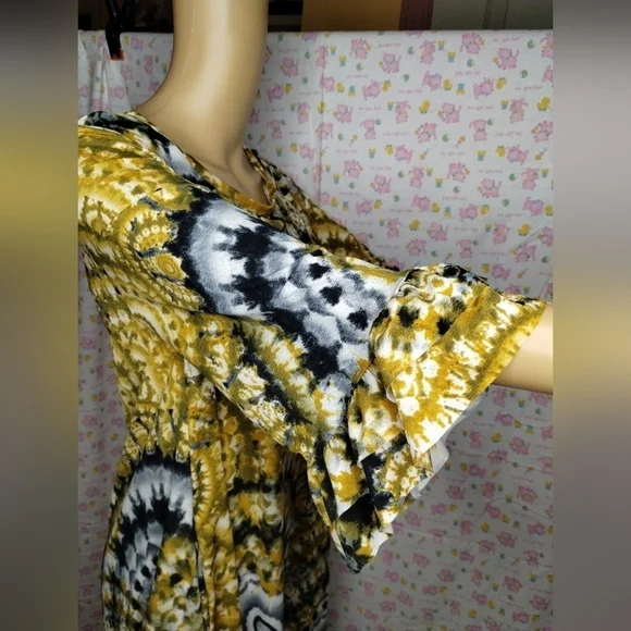 Women's yellow tie dye dress size medium - Picture 4 of 8